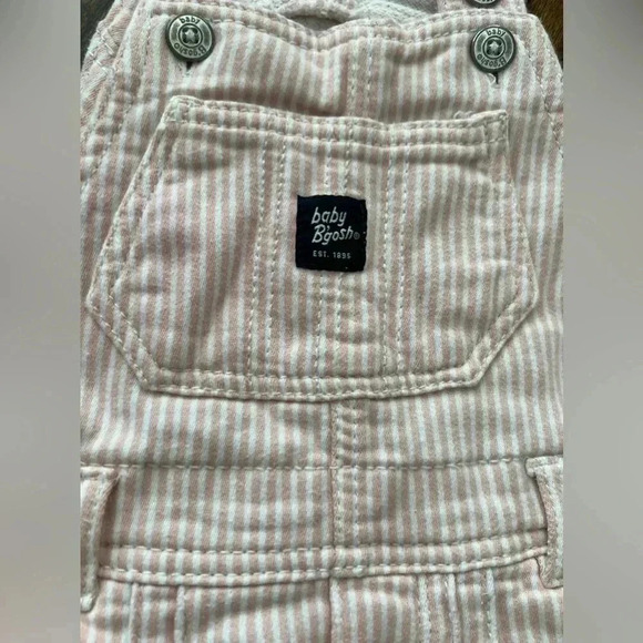 OSHKOSH B'gosh | VESTBAK baby girl, pink overalls. Size: 24M - Picture 3 of 16